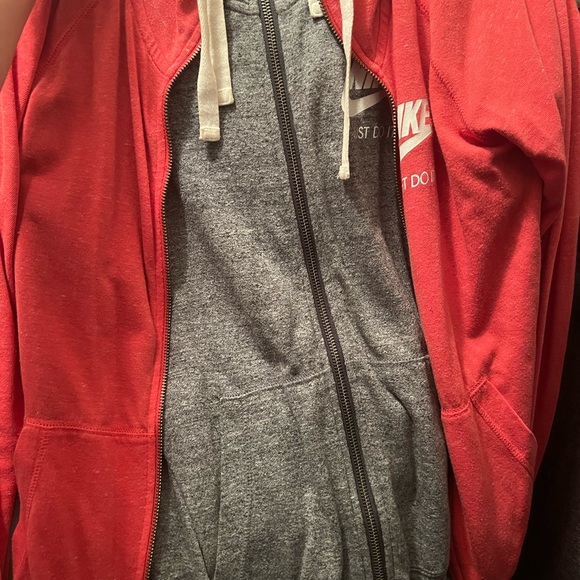 Bundle of 3 Nike zip up jackets - Picture 1 of 5